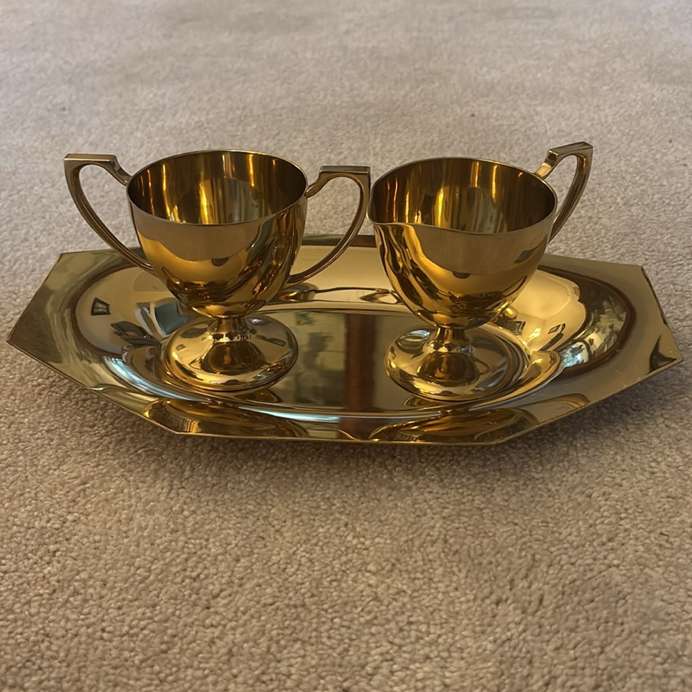 Dirilyte Sugar Bowl, Cream Pitcher, and Tray